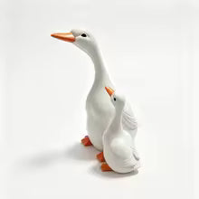 White Goose Parent-Child Sculpture