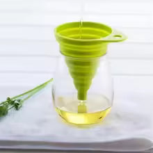 Mini Silicone Gel Foldable Collapsible Style Funnel Hopper Kitchen Tool